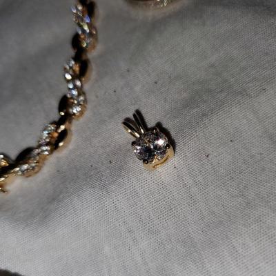 Gold Tone Lot