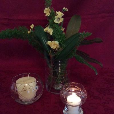 Lot 3 Votives and vase