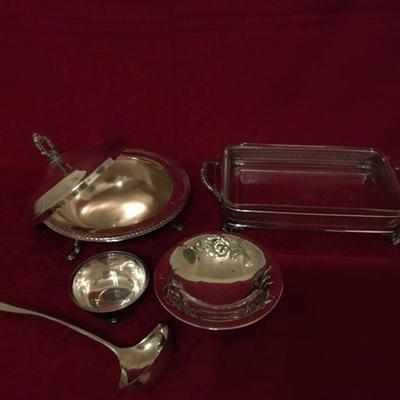 LOT 29 - Silver serving Pieces