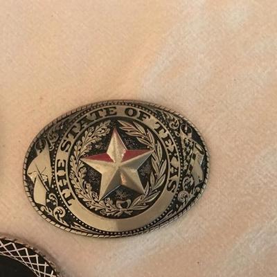 Lot 35 Belt buckles
