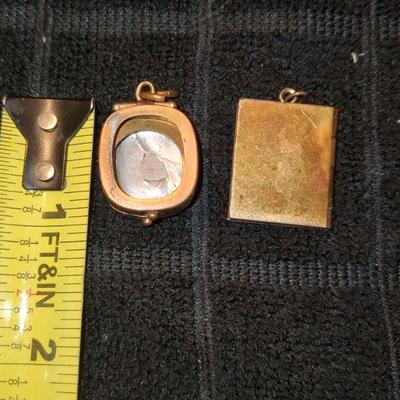 10k Pendant Lot