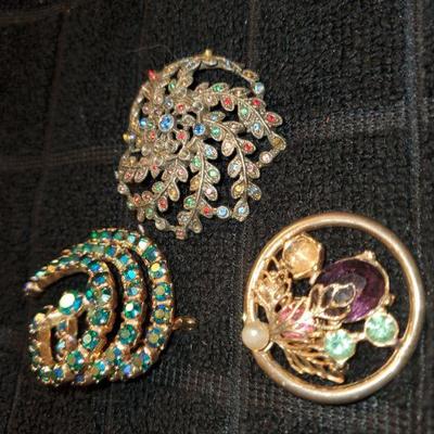 Brooch Lot#3