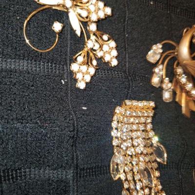 Brooch Lot #6