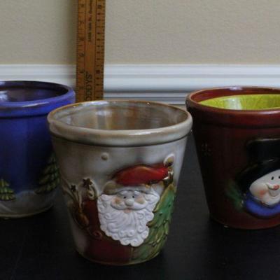 LOT #70: (3) Coffee Mugs Holiday Theme