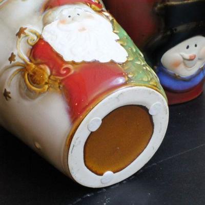 LOT #70: (3) Coffee Mugs Holiday Theme