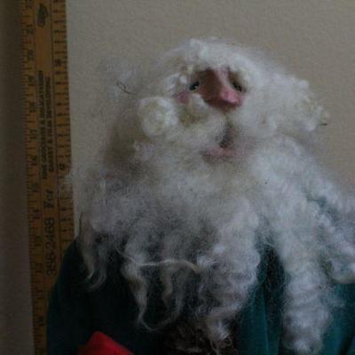 LOT #77: Vintage 1992 SUSAN BYERS Made in Oregon Santa Claus 