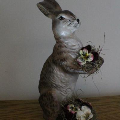 LOT #264: Vintage MONIâ„¢ 1998 Eater Bunny Holiday Deco Figure