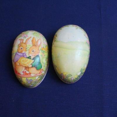 LOT #284: Vintage Bundle of (3) Designer Easter Eggs