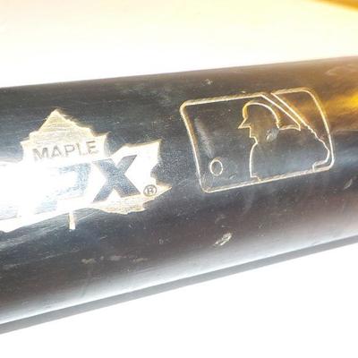 Genuine S318  " Manny Ramirez Boston Red Sox" Baseball pro bat.
