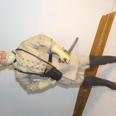 Figurine of " General Lee of the Confederate Army".