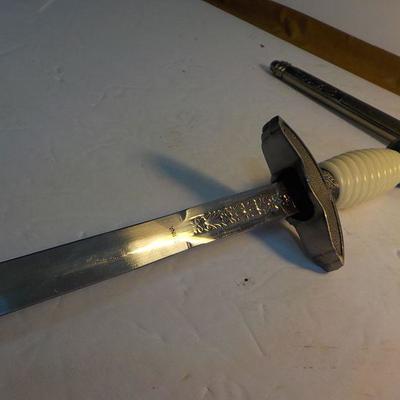 German WW2 officers dagger and saber.
