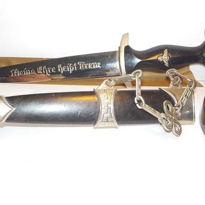 German WW 2 Officers dress dagger. 