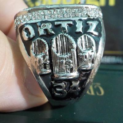 Boston Red sox reproduction world series ring. Ortiz ring copy.