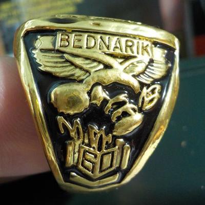 " Philadelphia Eagles Football superbowl reproduction ring.