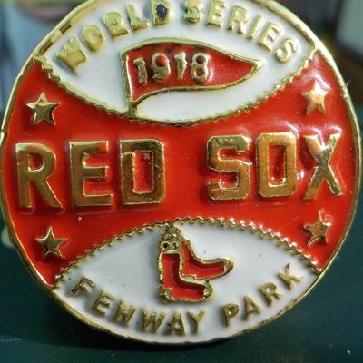 Copy of Red Sox 1918 world series ring. Babe Ruth.