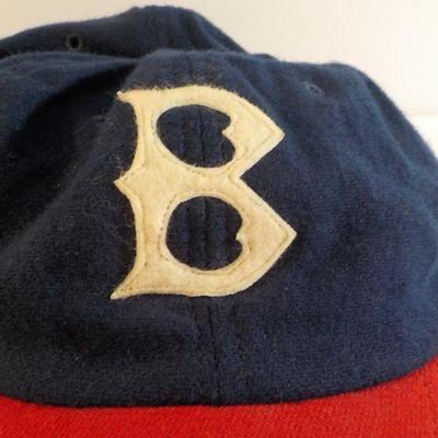 Vintage Boston Red Sox players cap.