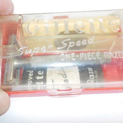 Vintage super speed one piece gillette Razor.