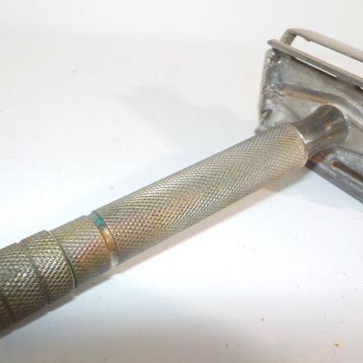 Vintage super speed one piece gillette Razor.