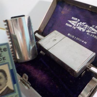 :" Vintage Bostonian Gillette Razo 1900's"