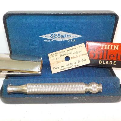 Vintage " Gillette thin razor with carry case."