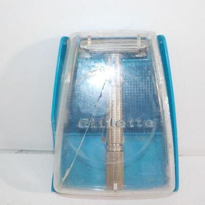 " Gillette Adjustable Razor with case.