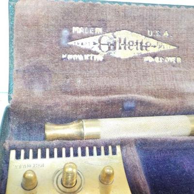 "Vintage Gillette Balanced razor" 1900's.