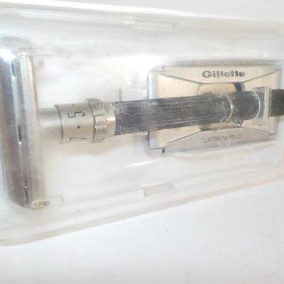 " Gillette Platinum Plus adjustable razor".