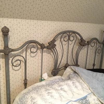 Heavy Cast Queen Size Iron Victorian Style Bed