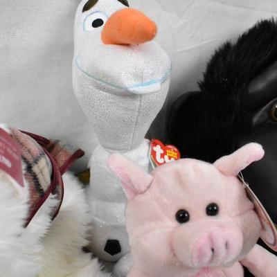 7 pc Misc Stuffed Animals