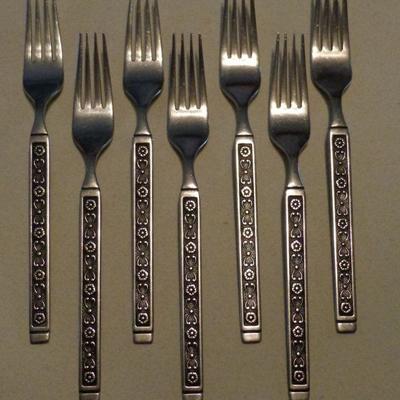 Gorham Hacienda Stainless Steel Flatware Set 118 pieces