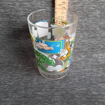 Vintage McDonalds     (LOT 39)