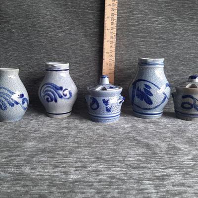 Vintage salt glazed      (LOT 56)