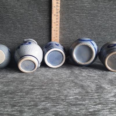 Vintage salt glazed      (LOT 56)