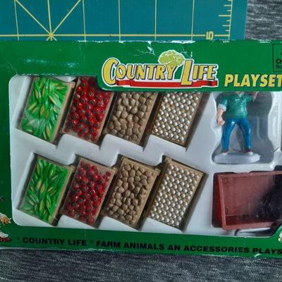 Vintage Country Life  (LOT 78)