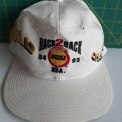 Vintage Sport    (LOT 126)