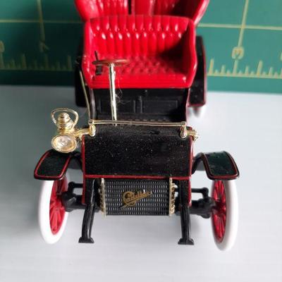 Vinage die cast   (LOT 136)