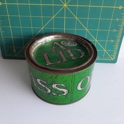 Vintage metal (LOT 138) 