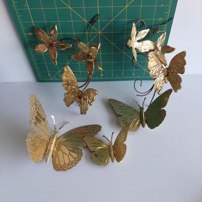 Vintage Butterflies   (LOT 149)
