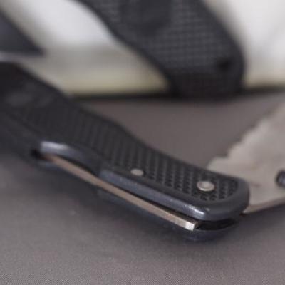 3 Lock Blade 3 1/2 inches 61 