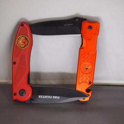 2 Lock Blade Knives  64