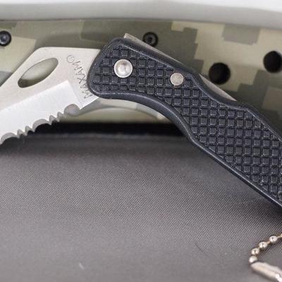 2 Lock Blade Knives  66