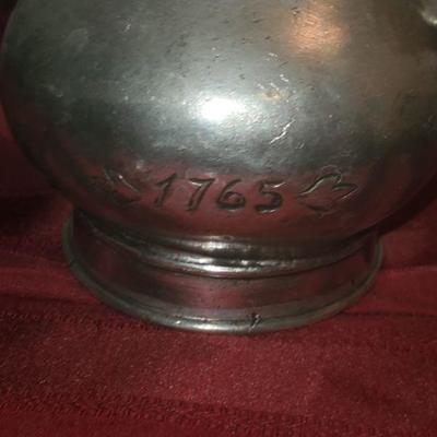 Zinn Pitcher