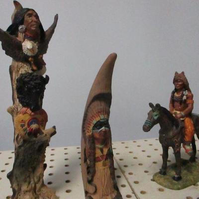 Lot 5 - Native American Figures 