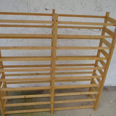 Lot 28 - Wooden Display Rack