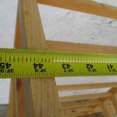 Lot 28 - Wooden Display Rack