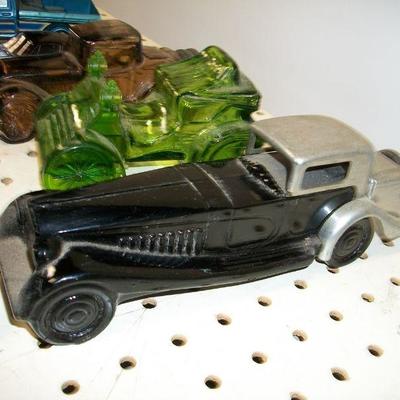 Lot 36 - Avon Cars 