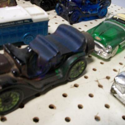 Lot 40 - Avon Cars