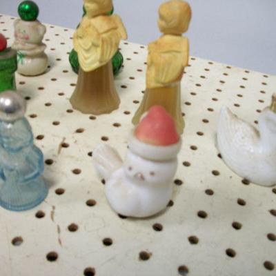 Lot 42 - Avon Bottles 