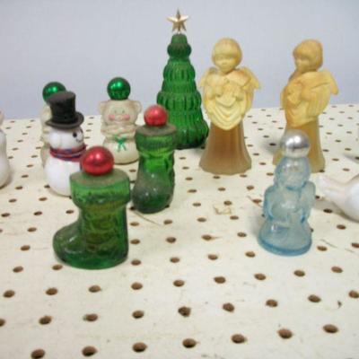 Lot 42 - Avon Bottles 