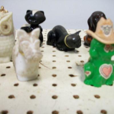 Lot 43 - Avon Bottles 